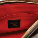 Louis Vuitton(LV) OnTheGo Tote Reverse Monogram Giant East West — thumbnail 8