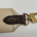 Louis Vuitton(LV) OnTheGo Tote Reverse Monogram Giant East West — thumbnail 12