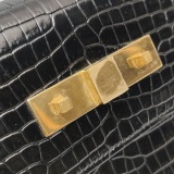 Saint Laurent Manhattan Shoulder Bag Leather Small — thumbnail 10