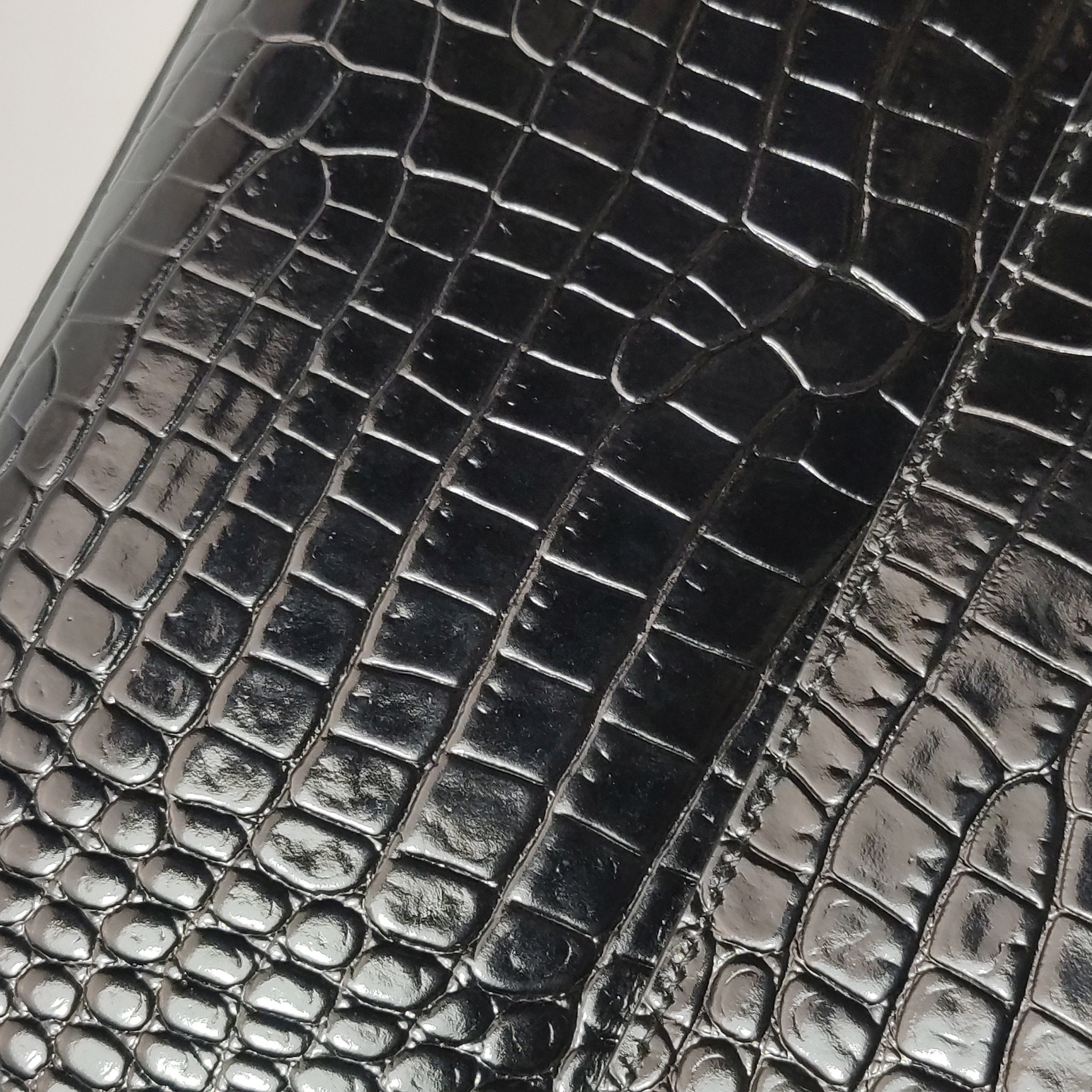 Saint Laurent Manhattan Shoulder Bag Leather Small — photo 12 of 15
