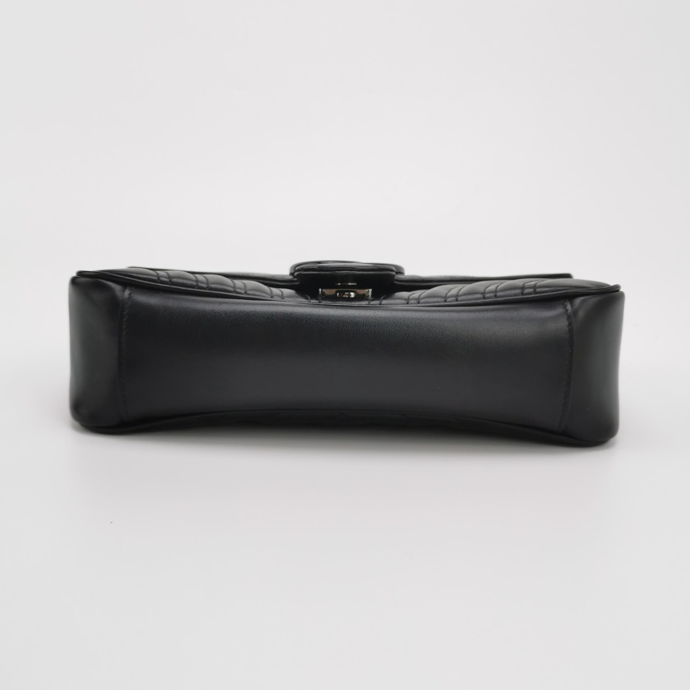 Gucci GG Marmont Flap Bag Matelasse Leather Small — photo 6 of 13