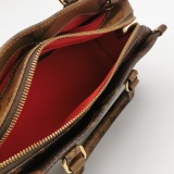 Louis Vuitton(LV) OnTheGo Tote Reverse Monogram Giant East West — thumbnail 7