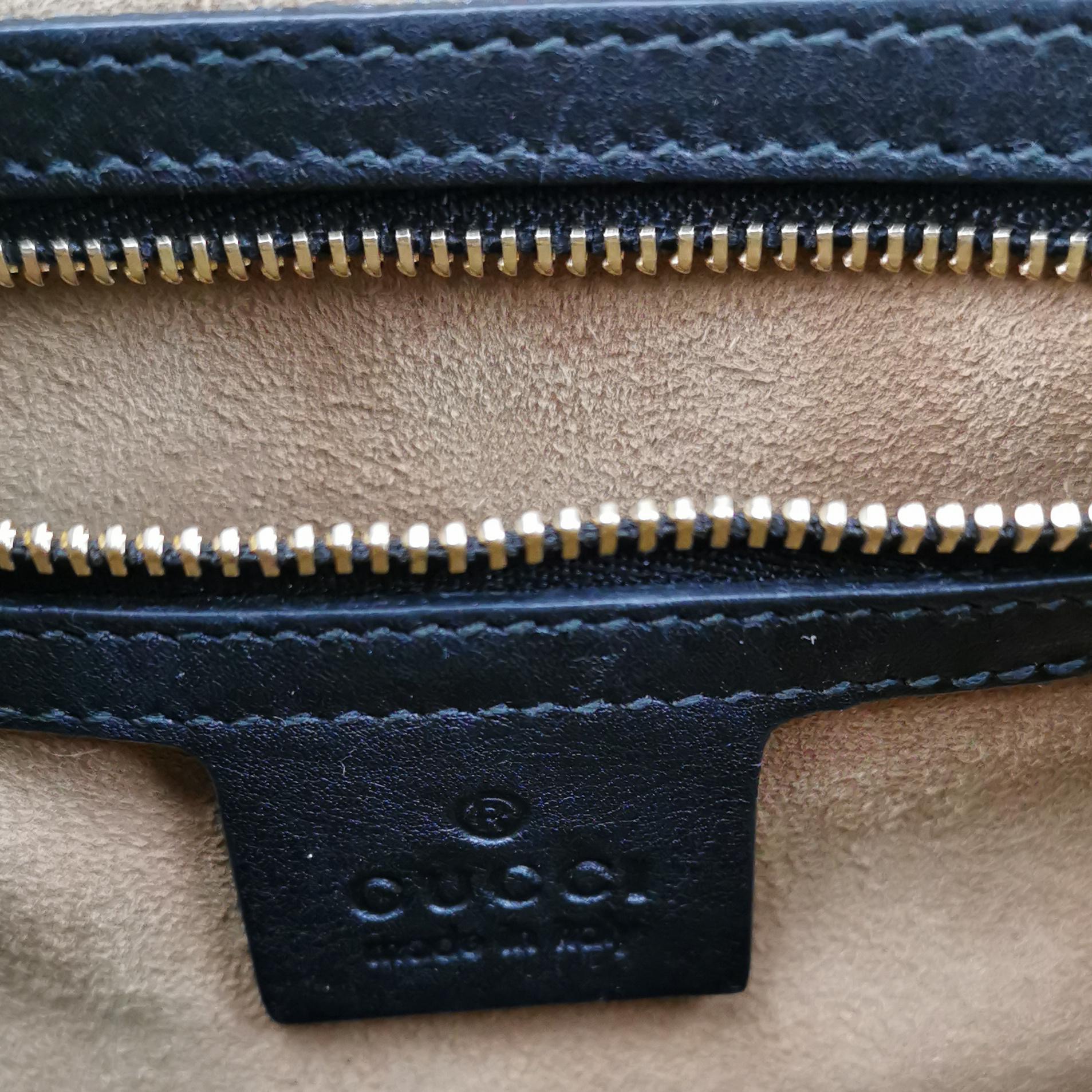 Gucci Padlock Shoulder Bag GG Coated Canvas and Leather Medium — photo 9 of 18