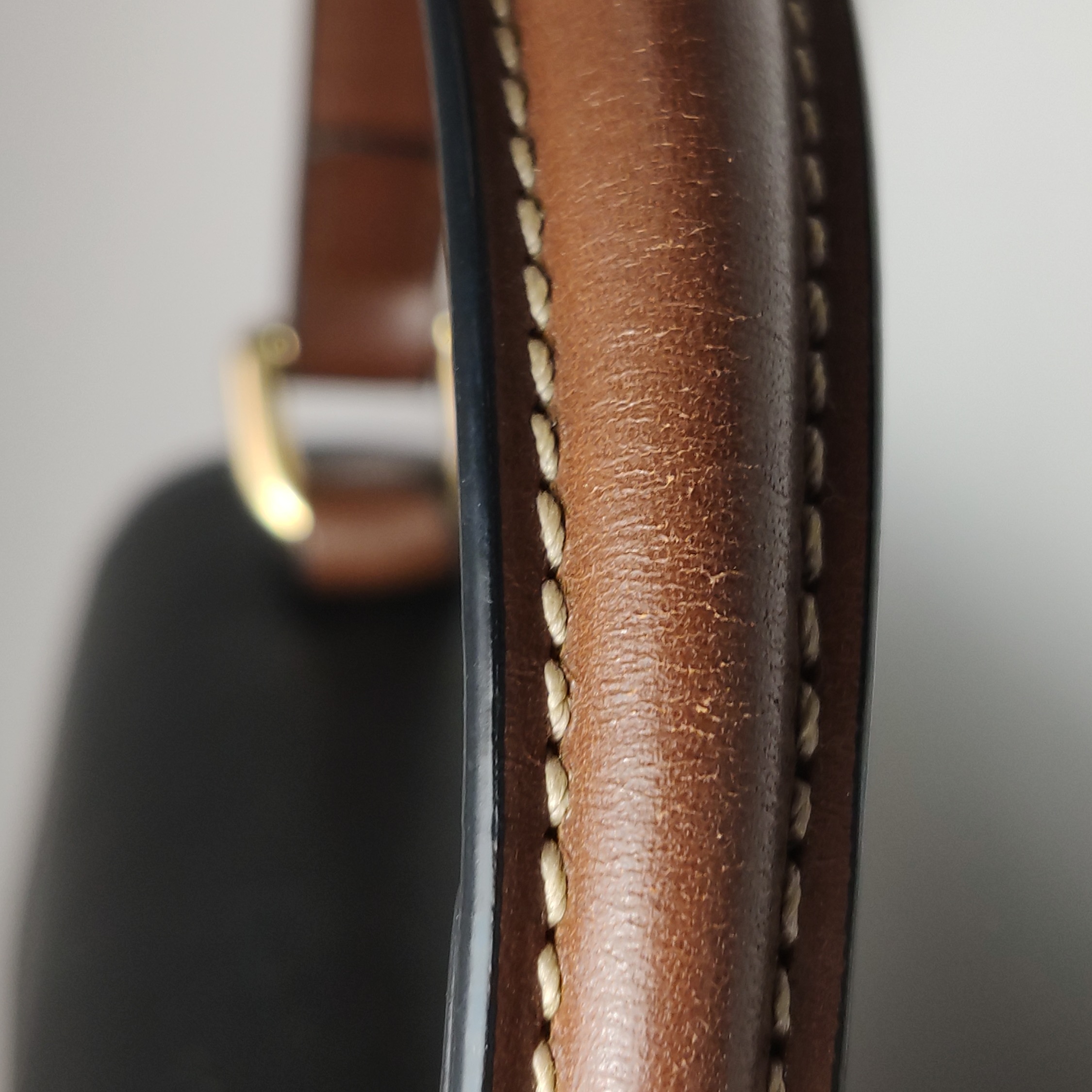 Gucci Padlock Shoulder Bag GG Coated Canvas and Leather Medium — photo 15 of 18