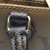 Louis Vuitton(LV) OnTheGo Chain Tote Reverse Monogram Giant East West — thumbnail 9