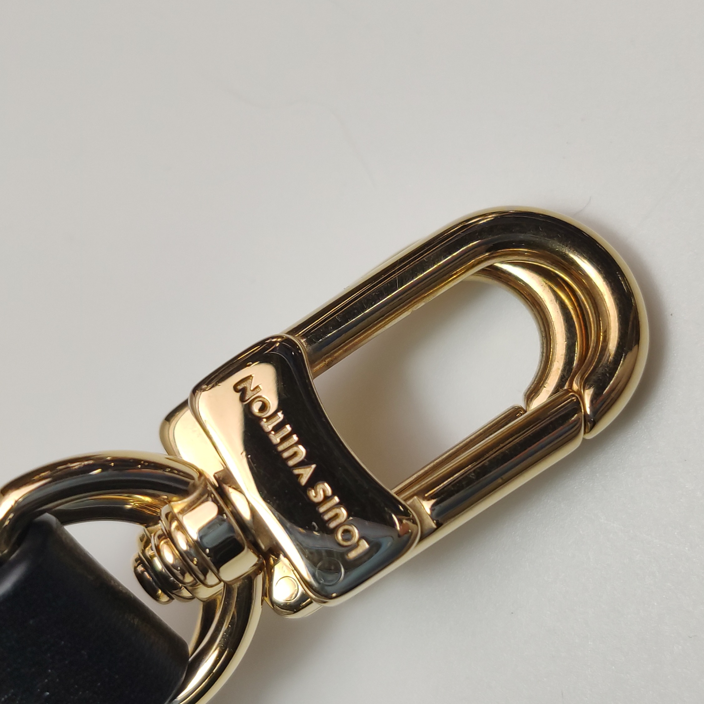 Louis Vuitton(LV) OnTheGo Chain Tote Reverse Monogram Giant East West — photo 11 of 15