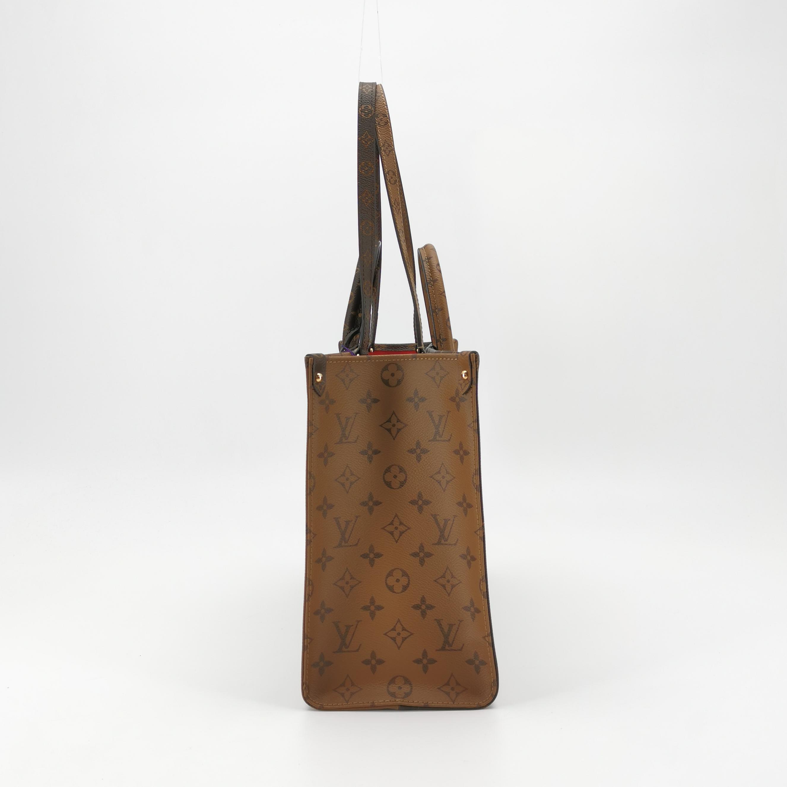 Louis Vuitton(LV) OnTheGo Tote Reverse Monogram Giant MM — photo 5 of 13