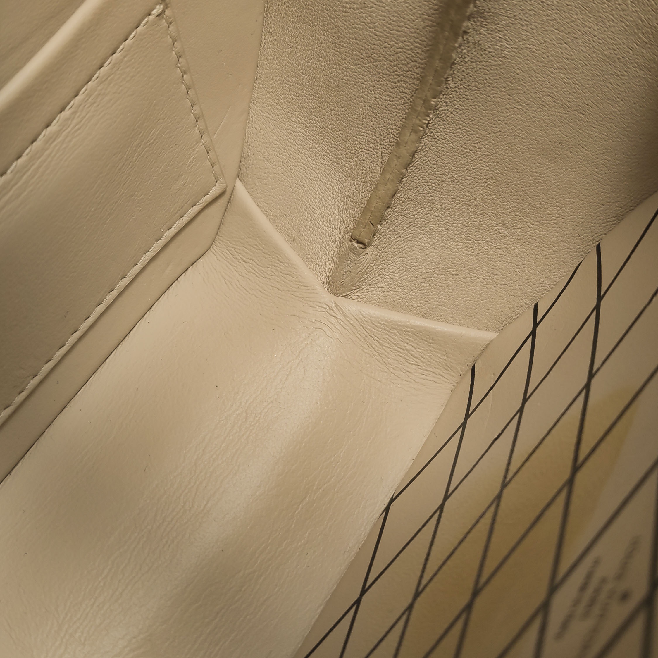 Louis Vuitton(LV) Petite Boite Chapeau Bag Monogram Canvas — photo 9 of 19