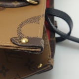 Louis Vuitton(LV) OnTheGo Tote Reverse Monogram Giant MM — thumbnail 11