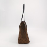 Louis Vuitton(LV) OnTheGo Tote Reverse Monogram Giant MM — thumbnail 4