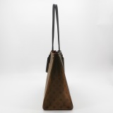 Louis Vuitton(LV) OnTheGo Tote Reverse Monogram Giant GM — thumbnail 4