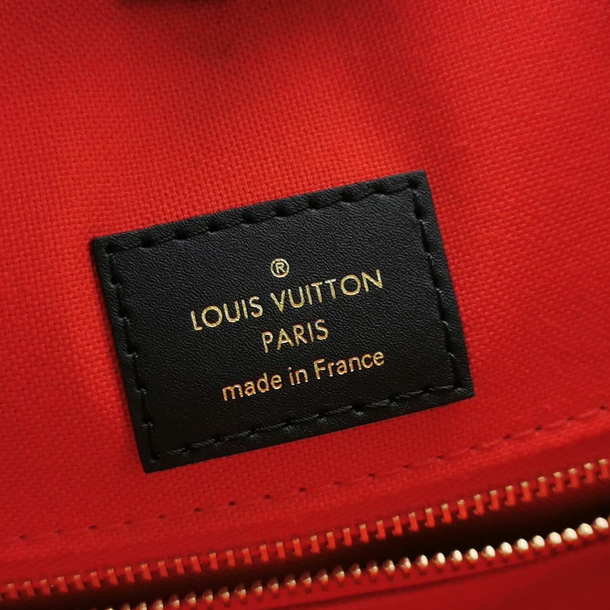Louis Vuitton(LV) OnTheGo Tote Reverse Monogram Giant GM — photo 8 of 15