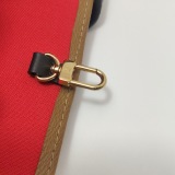 Louis Vuitton(LV) OnTheGo Tote Reverse Monogram Giant GM — thumbnail 9