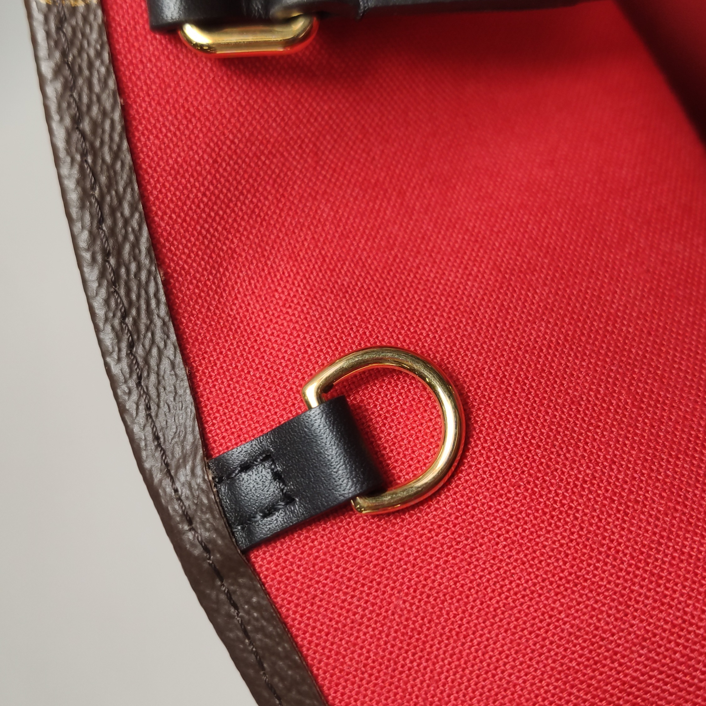 Louis Vuitton(LV) OnTheGo Tote Reverse Monogram Giant GM — photo 10 of 15