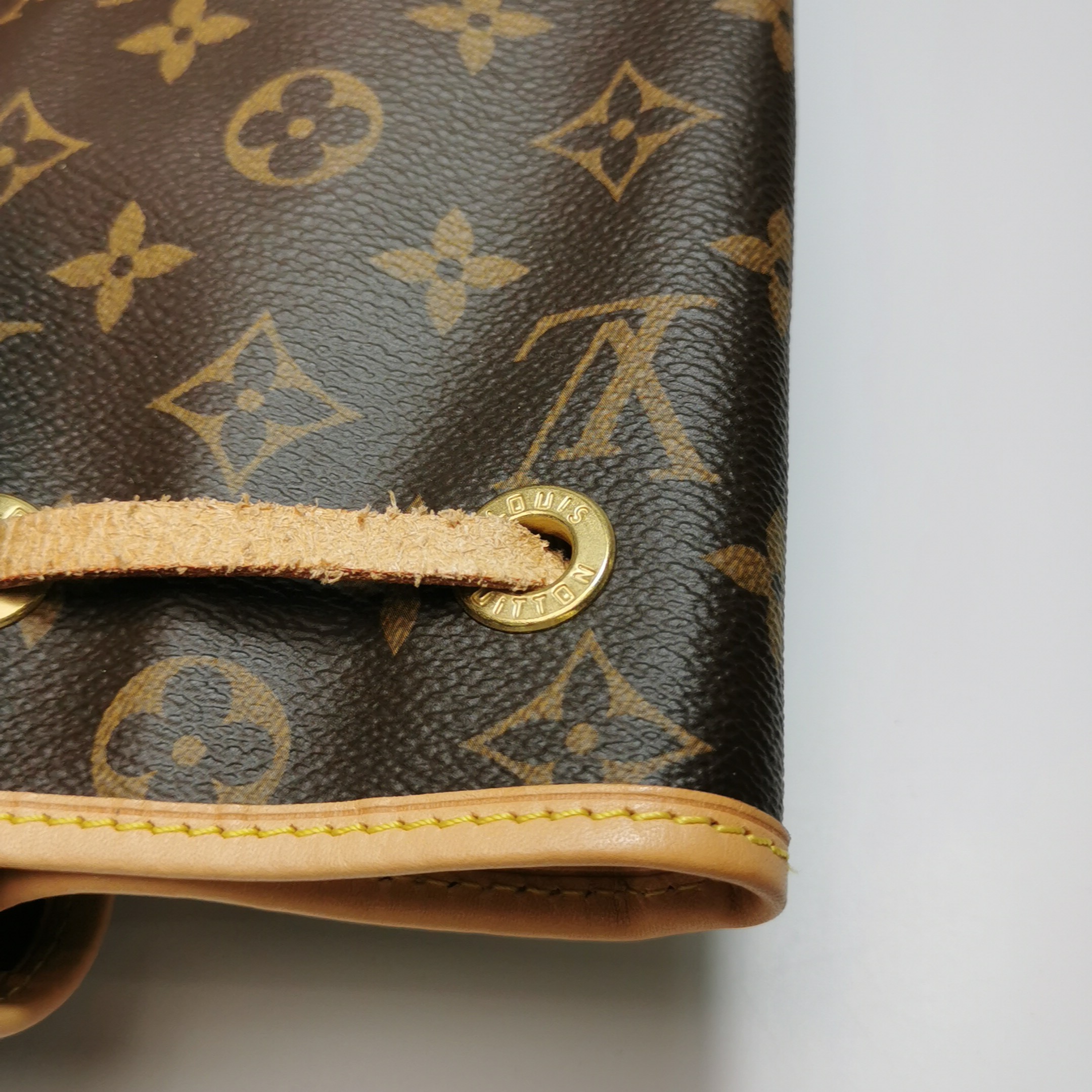 Louis Vuitton(LV) Bosphore Backpack Monogram Canvas — photo 10 of 24
