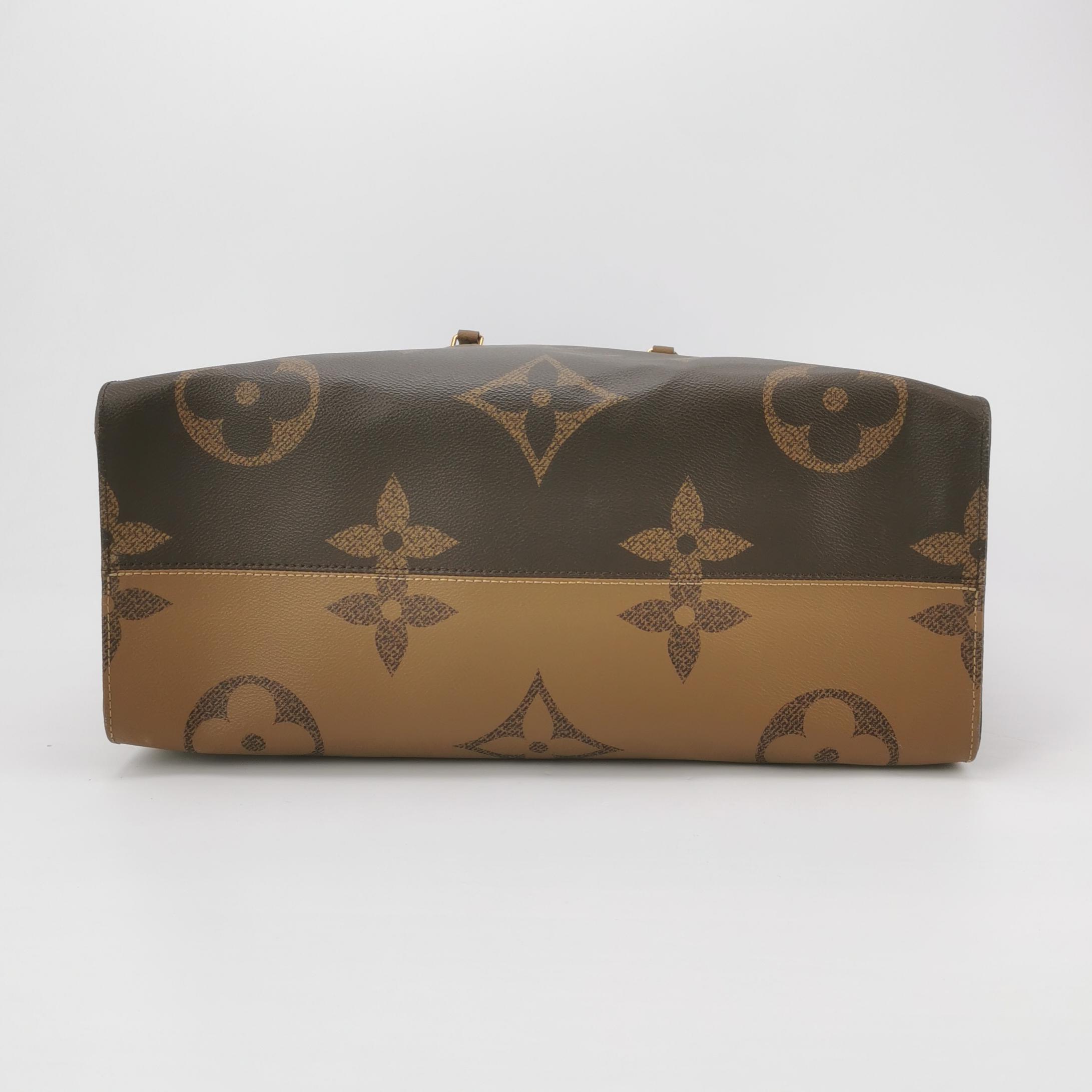 Louis Vuitton(LV) OnTheGo Tote Reverse Monogram Giant GM — photo 6 of 14