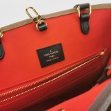Louis Vuitton(LV) OnTheGo Tote Reverse Monogram Giant GM — thumbnail 8