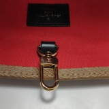 Louis Vuitton(LV) OnTheGo Tote Reverse Monogram Giant GM — thumbnail 9