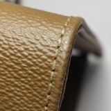 Louis Vuitton(LV) OnTheGo Tote Reverse Monogram Giant GM — thumbnail 11