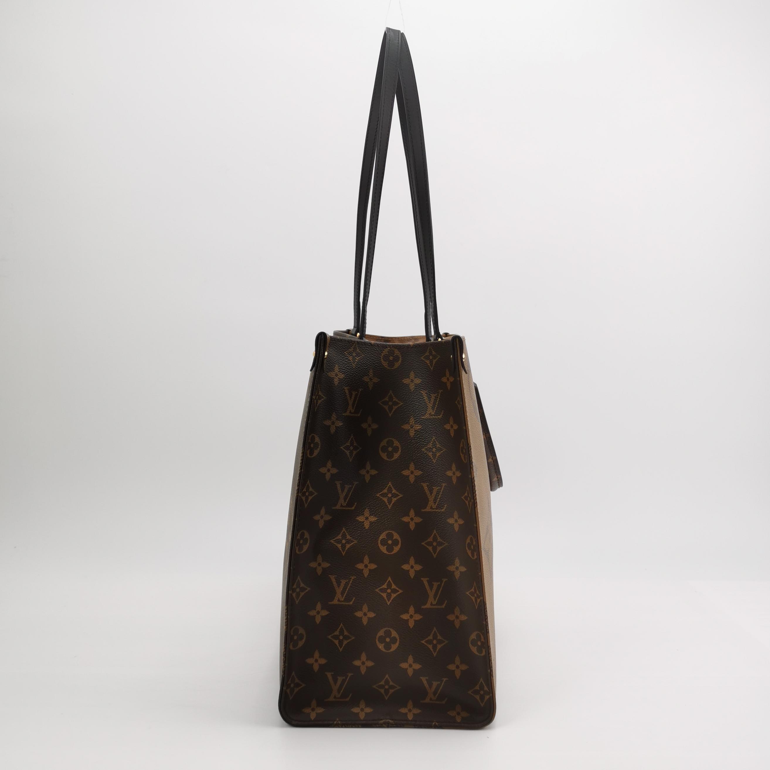 Louis Vuitton(LV) OnTheGo Tote Reverse Monogram Giant GM — photo 5 of 15