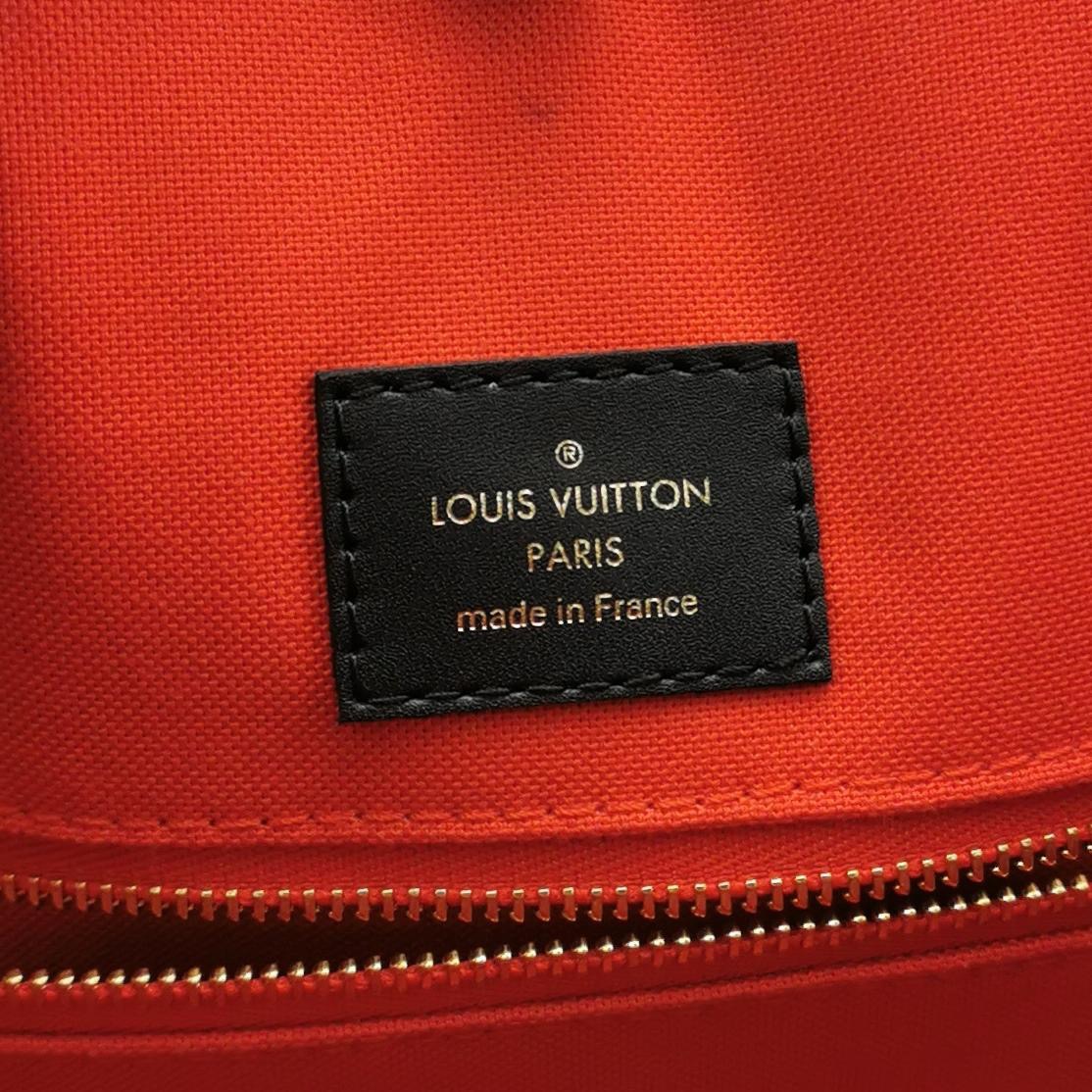 Louis Vuitton(LV) OnTheGo Tote Reverse Monogram Giant GM — photo 8 of 15