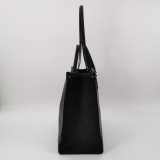Louis Vuitton(LV) OnTheGo Tote Monogram Empreinte Giant GM — thumbnail 4