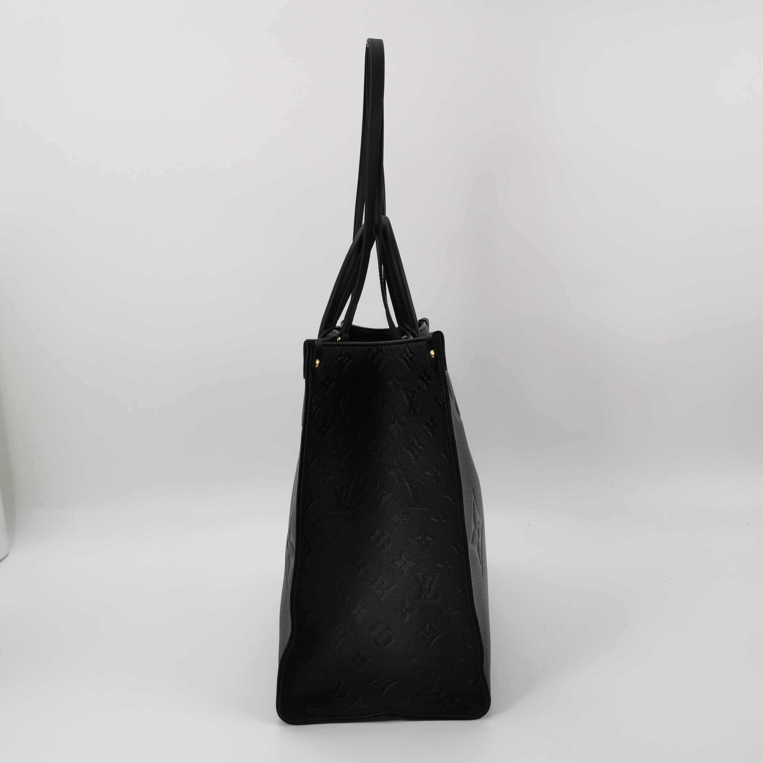 Louis Vuitton(LV) OnTheGo Tote Monogram Empreinte Giant GM — photo 5 of 16