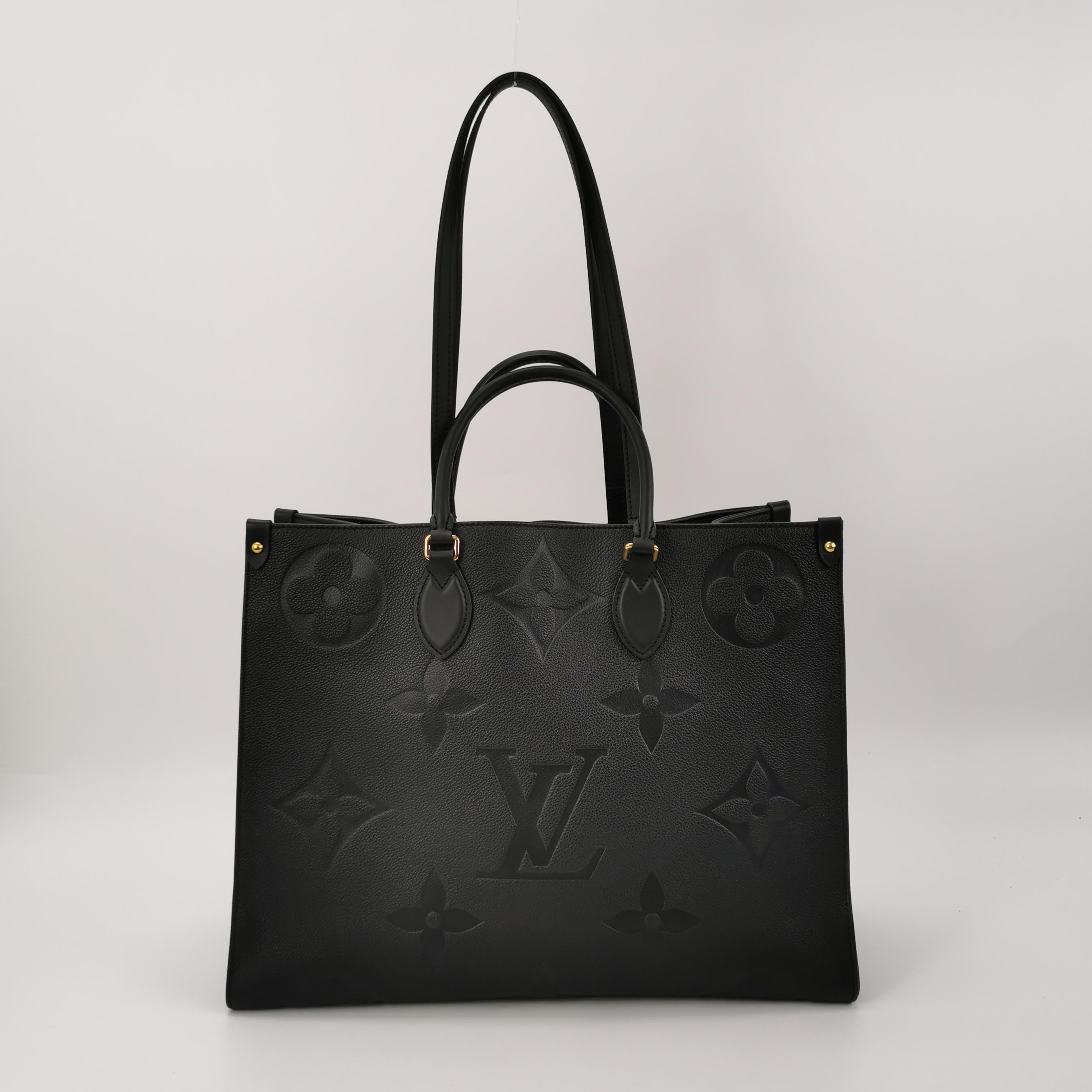 Louis Vuitton(LV) OnTheGo Tote Monogram Empreinte Giant GM — photo 3 of 16