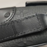 Louis Vuitton(LV) Steamer Wearable Wallet Monogram Taurillon Leather — thumbnail 17