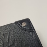 Louis Vuitton(LV) Steamer Wearable Wallet Monogram Taurillon Leather — thumbnail 12
