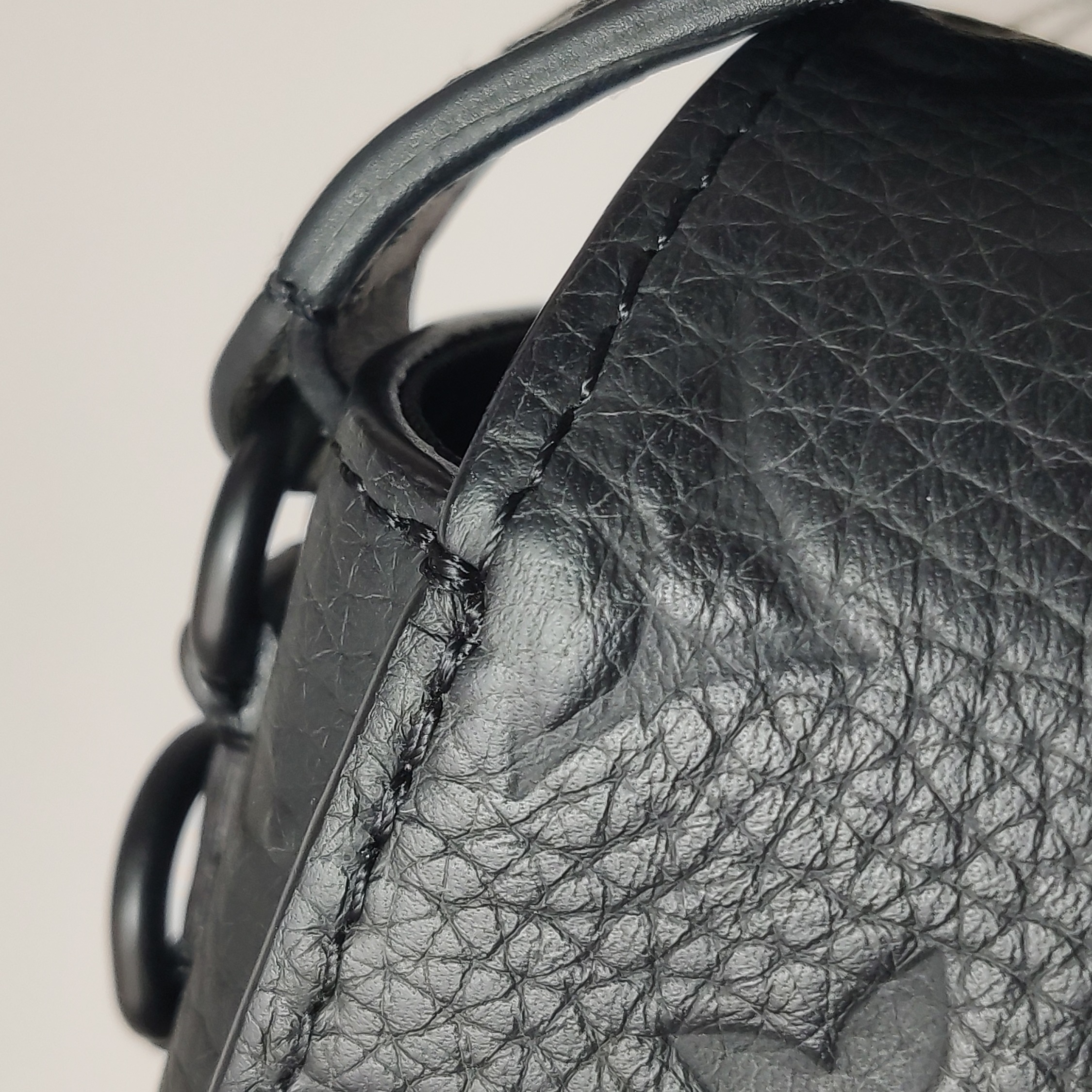 Louis Vuitton(LV) Steamer Wearable Wallet Monogram Taurillon Leather — photo 15 of 20