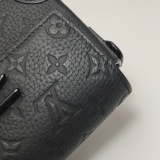 Louis Vuitton(LV) Steamer Wearable Wallet Monogram Taurillon Leather — thumbnail 11