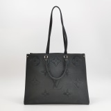 Louis Vuitton(LV) OnTheGo Tote Monogram Empreinte Giant GM — thumbnail 3