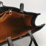 Louis Vuitton(LV) OnTheGo Tote Monogram Empreinte Giant GM — thumbnail 7