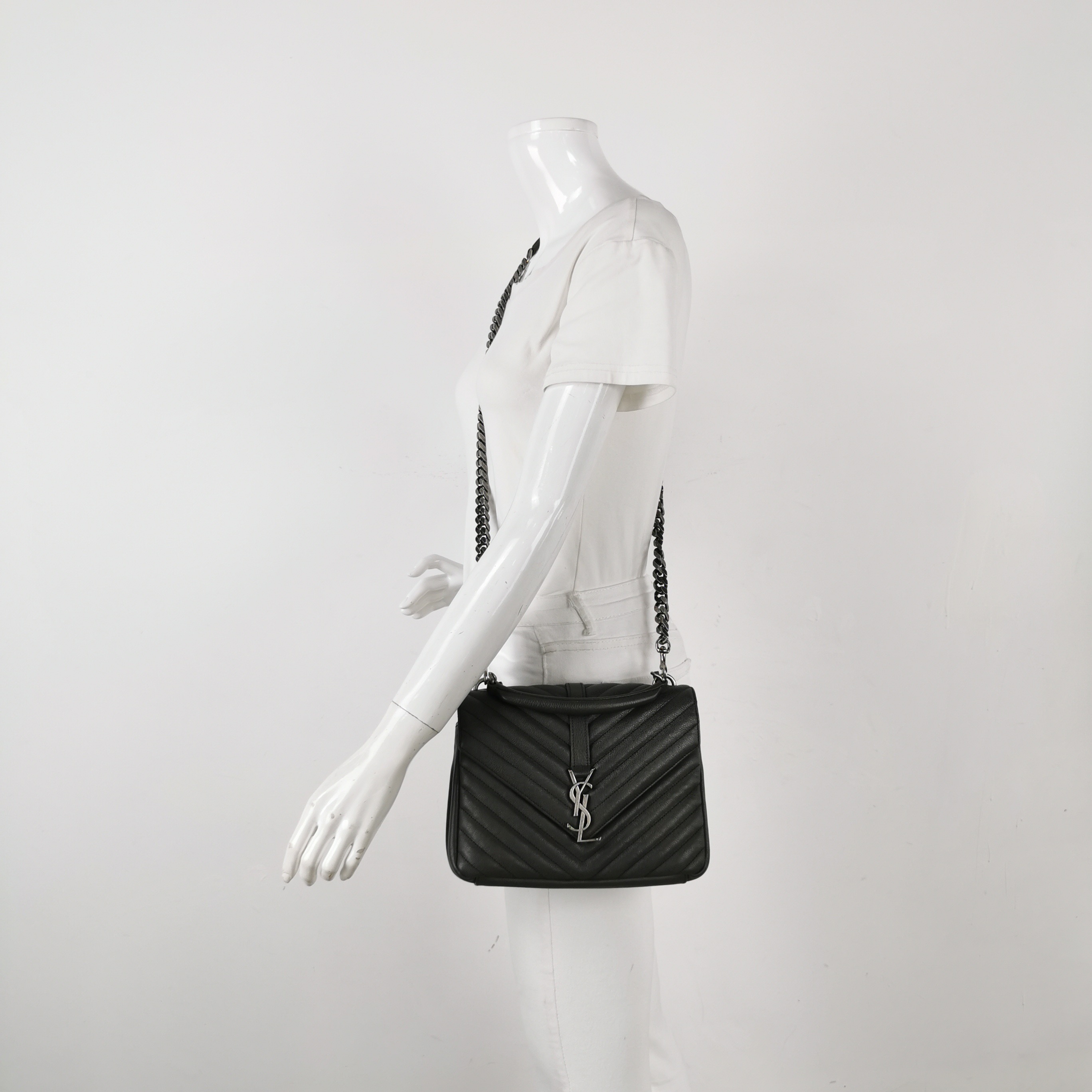 Saint Laurent()YSL Classic Monogram College Bag Matelasse Chevron Leather Medium — alternate view