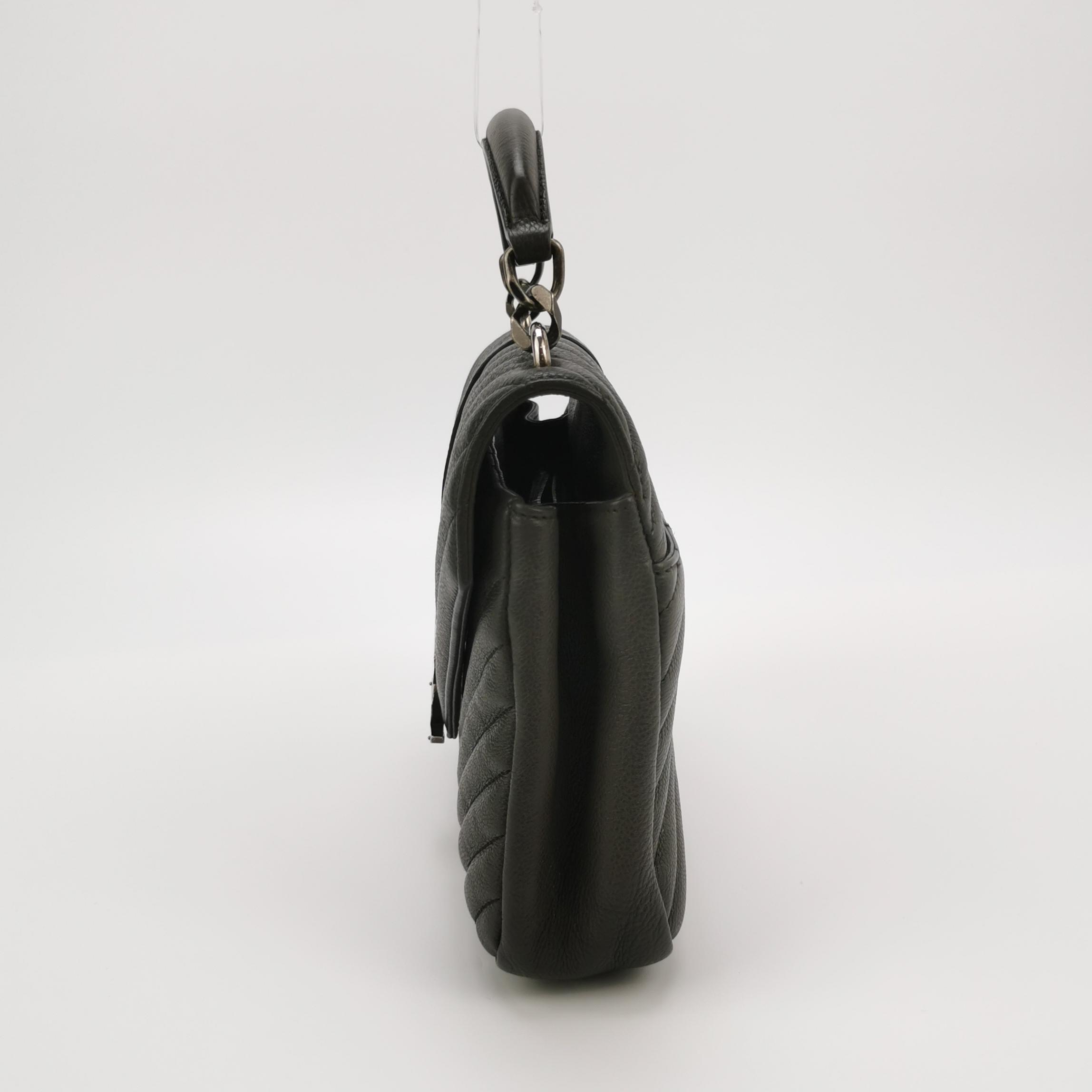 Saint Laurent()YSL Classic Monogram College Bag Matelasse Chevron Leather Medium — photo 4 of 16
