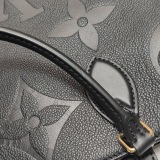Louis Vuitton(LV) OnTheGo Tote Monogram Empreinte Giant GM — thumbnail 13