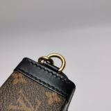 Louis Vuitton(LV) Vertical Trunk Pochette Monogram Canvas — thumbnail 15