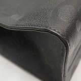 Louis Vuitton(LV) OnTheGo Tote Monogram Empreinte Giant MM — thumbnail 12