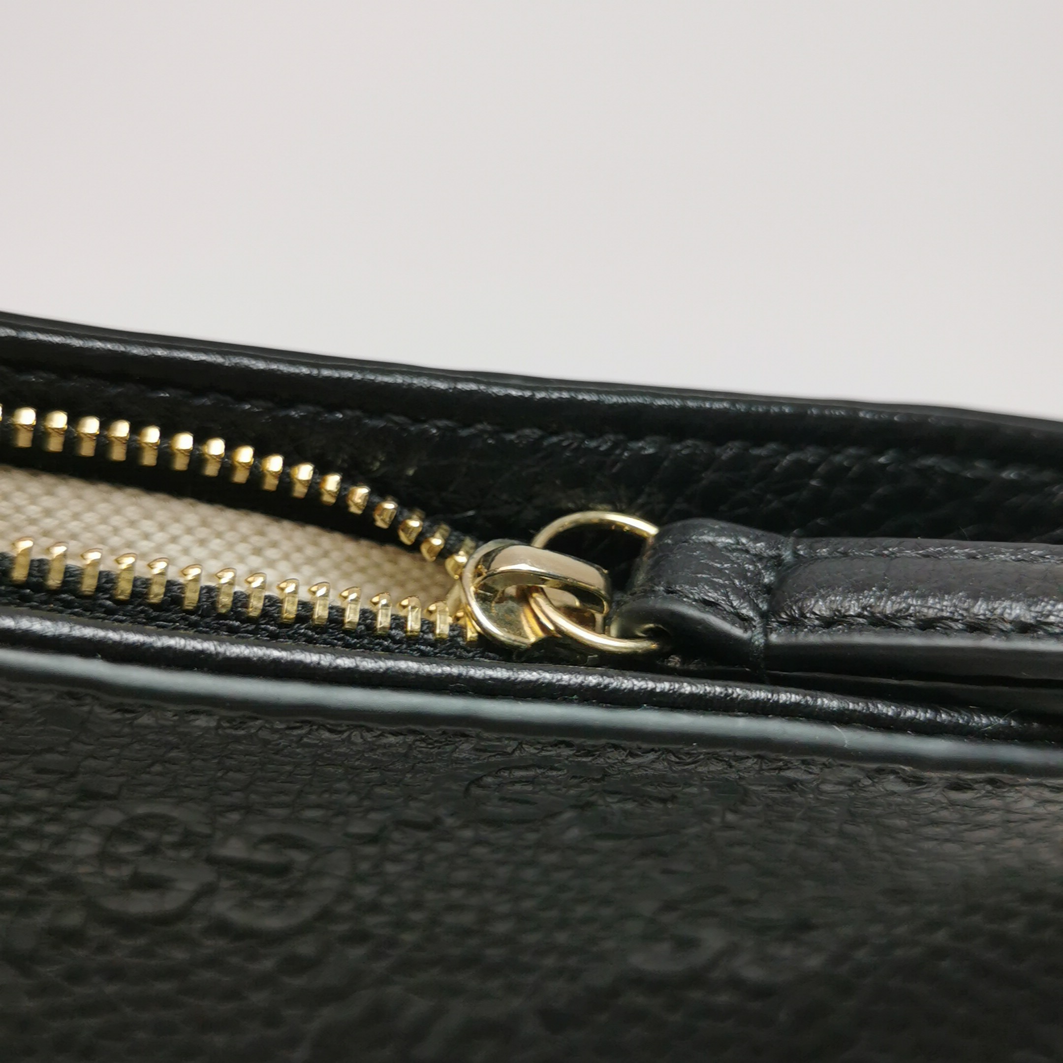 Gucci GG Monogram Series Adjustable Shoulder Strap Handbag Micro — photo 9 of 14