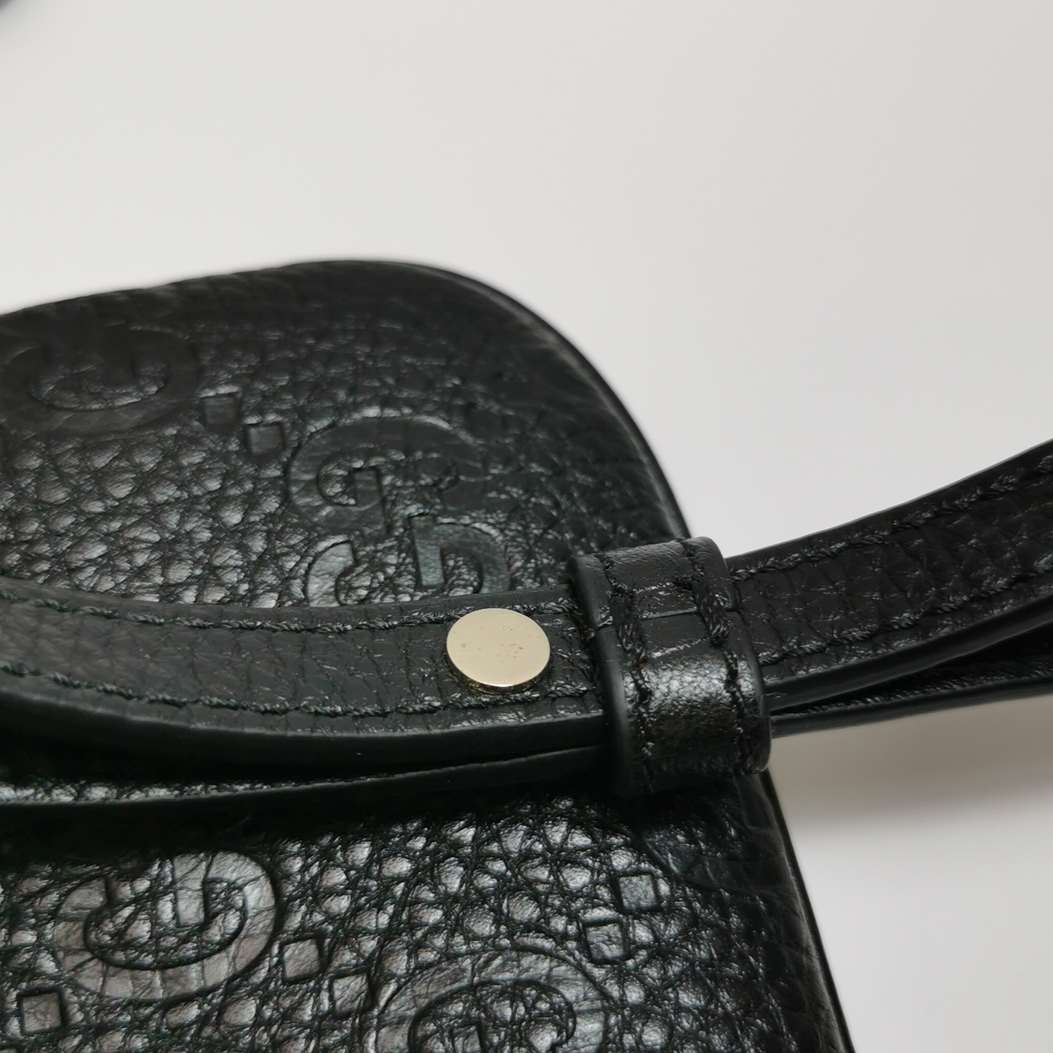 Gucci GG Monogram Series Adjustable Shoulder Strap Handbag Micro — photo 11 of 14