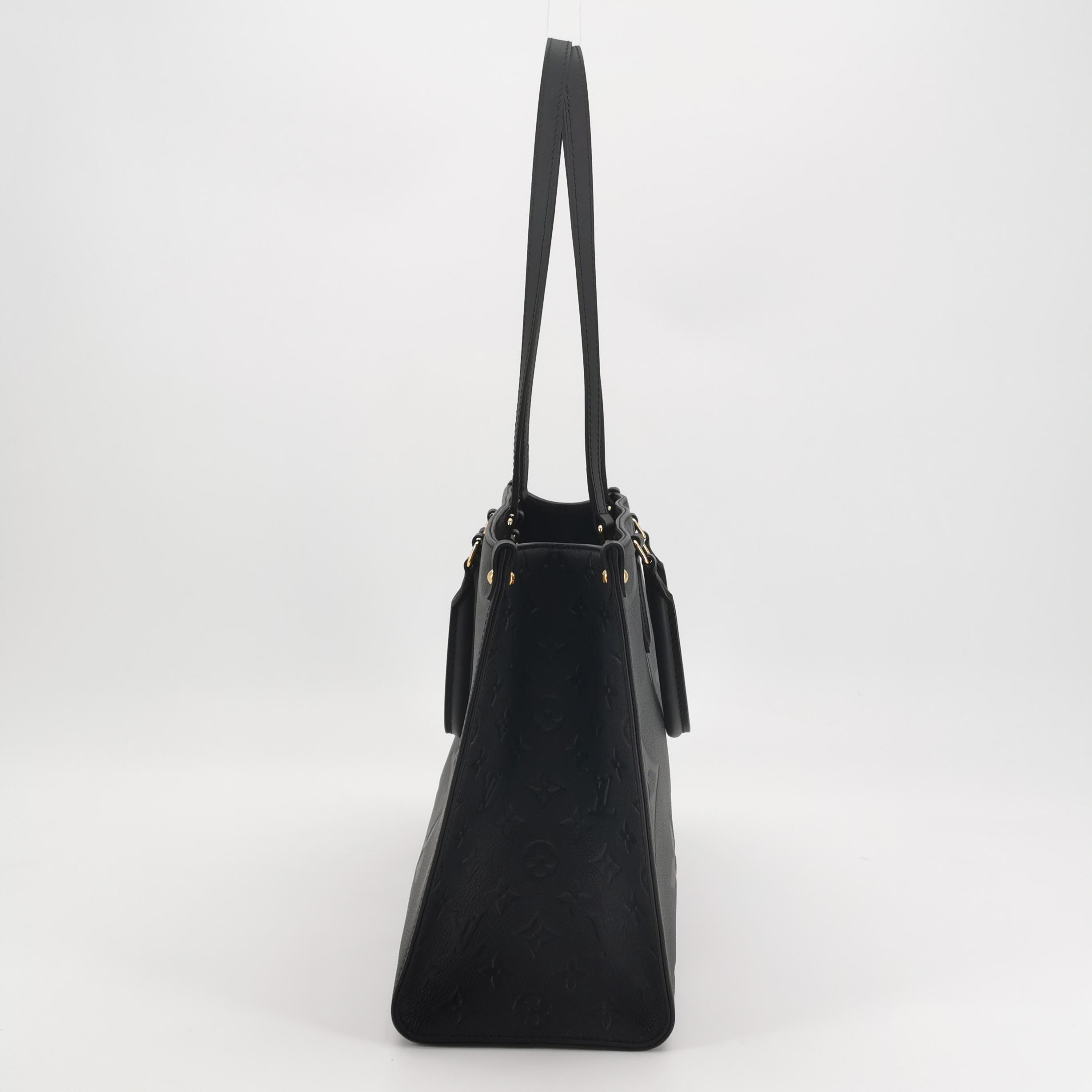 Louis Vuitton(LV) OnTheGo Tote Monogram Empreinte Giant MM — photo 5 of 13