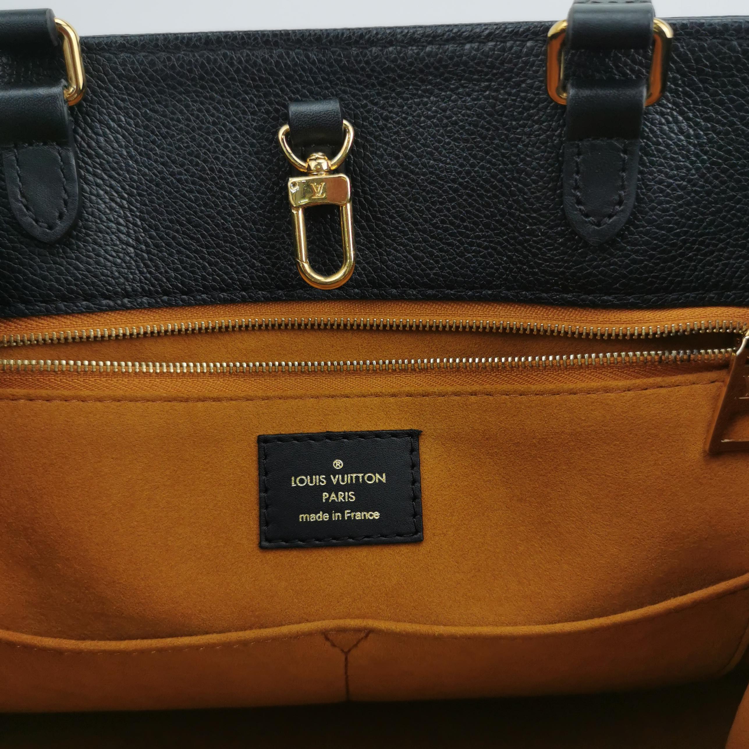 Louis Vuitton(LV) OnTheGo Tote Monogram Empreinte Giant MM — photo 8 of 15