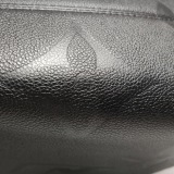 Louis Vuitton(LV) OnTheGo Tote Monogram Empreinte Giant MM — thumbnail 14