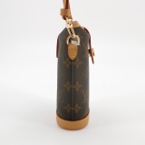 Louis Vuitton(LV) Fold Me Pouch Monogram Canvas — thumbnail 5