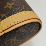 Louis Vuitton(LV) Fold Me Pouch Monogram Canvas — thumbnail 11