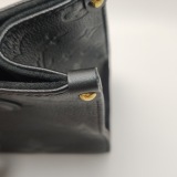 Louis Vuitton(LV) OnTheGo Tote Monogram Empreinte Giant PM — thumbnail 11
