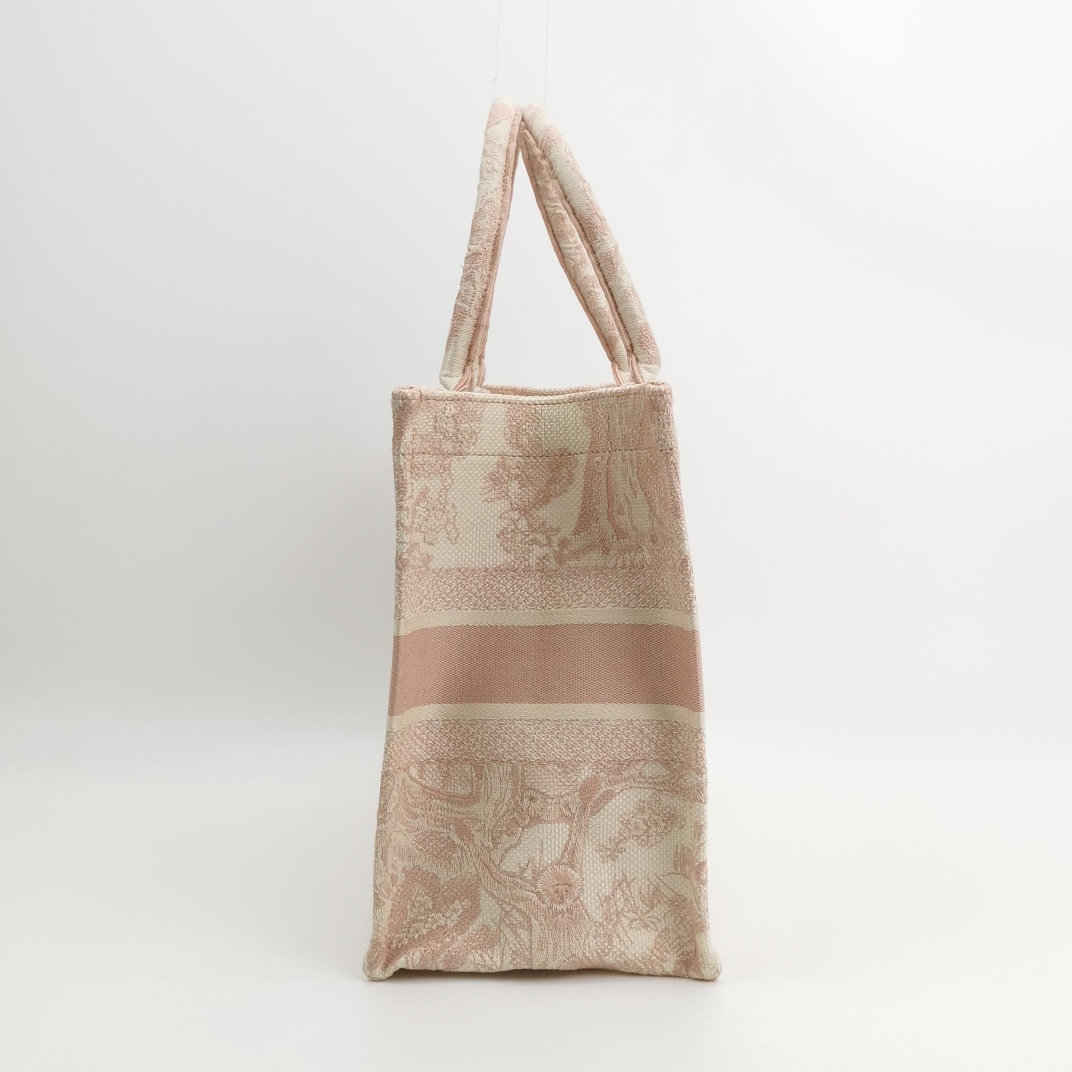 Christian Dior Book Tote Embroidered Canvas Medium — photo 4 of 16