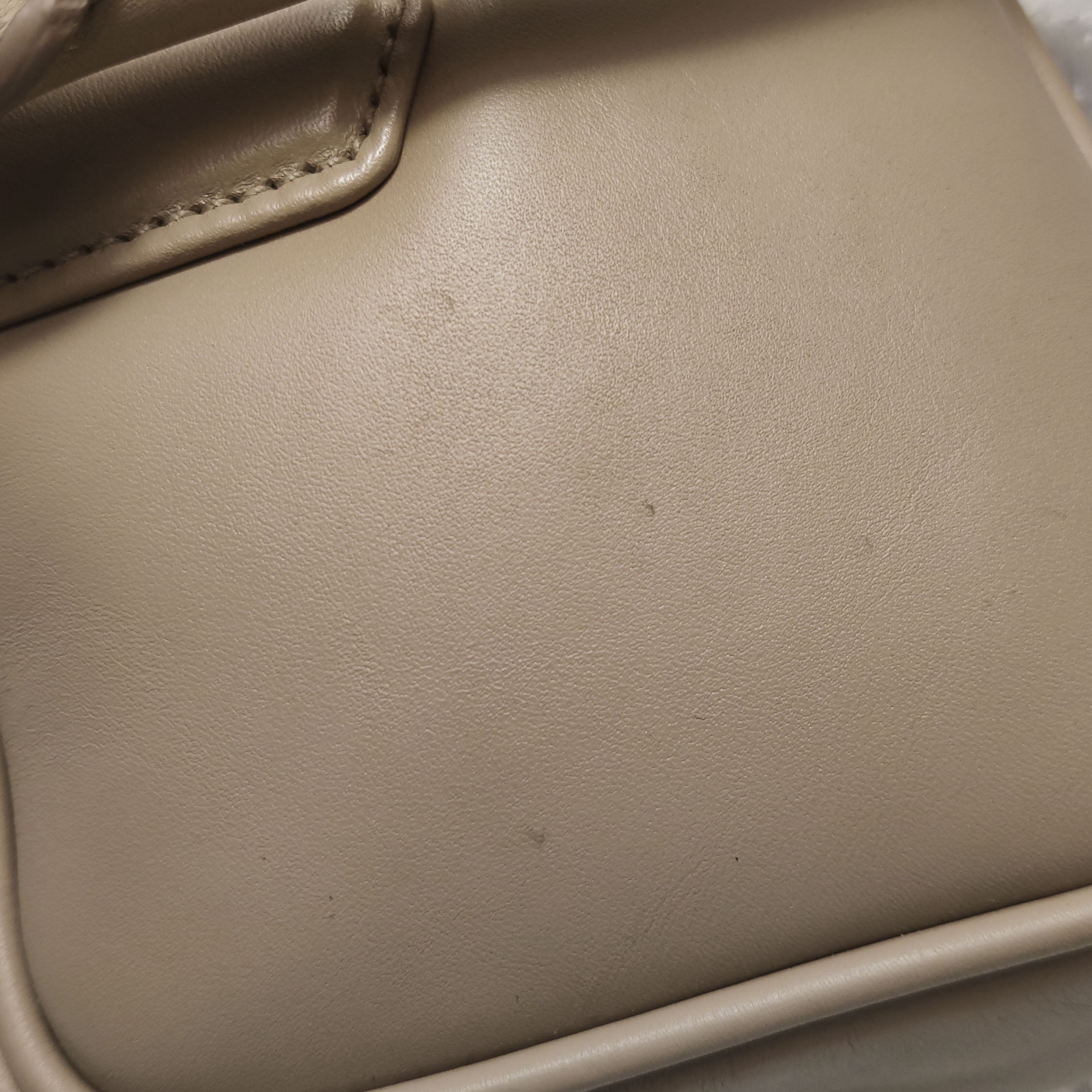 Miu Miu Arcadie Top Handle Bag Leather Large — photo 20 of 24
