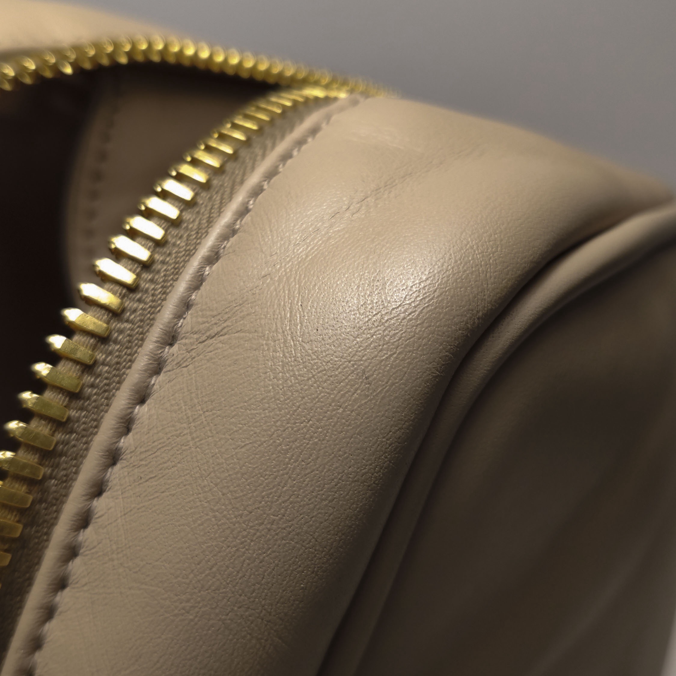 Miu Miu Arcadie Top Handle Bag Leather Large — photo 17 of 24